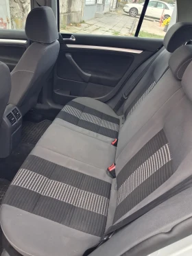 VW Golf 1.6 бензин 102 коня - 3700 € - 26433741 11 | Car24.bg VW Golf 1.6 бензин 102 коня - 3700 € - 26433741 11