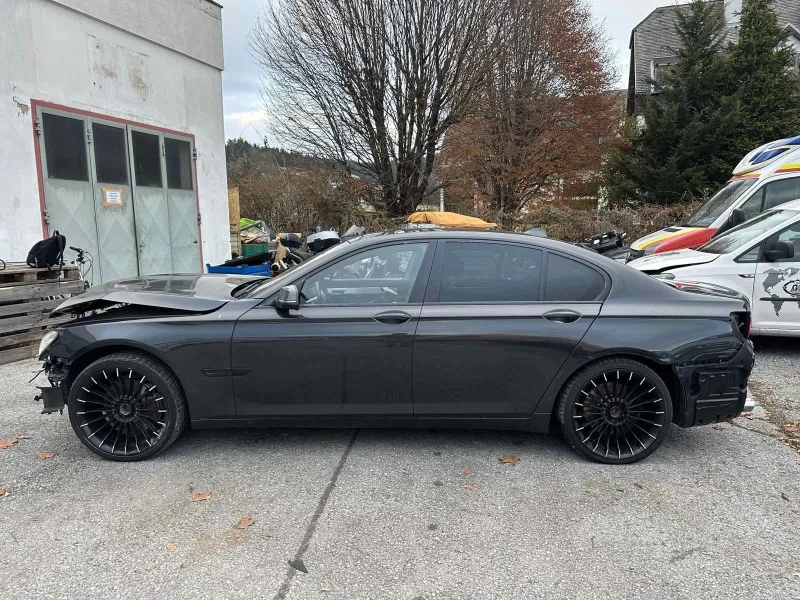 BMW 730 - 11 лв. / 5.62 € - 94917895 1 | Car24.bg BMW 730 - 11 лв. / 5.62 € - 94917895 1