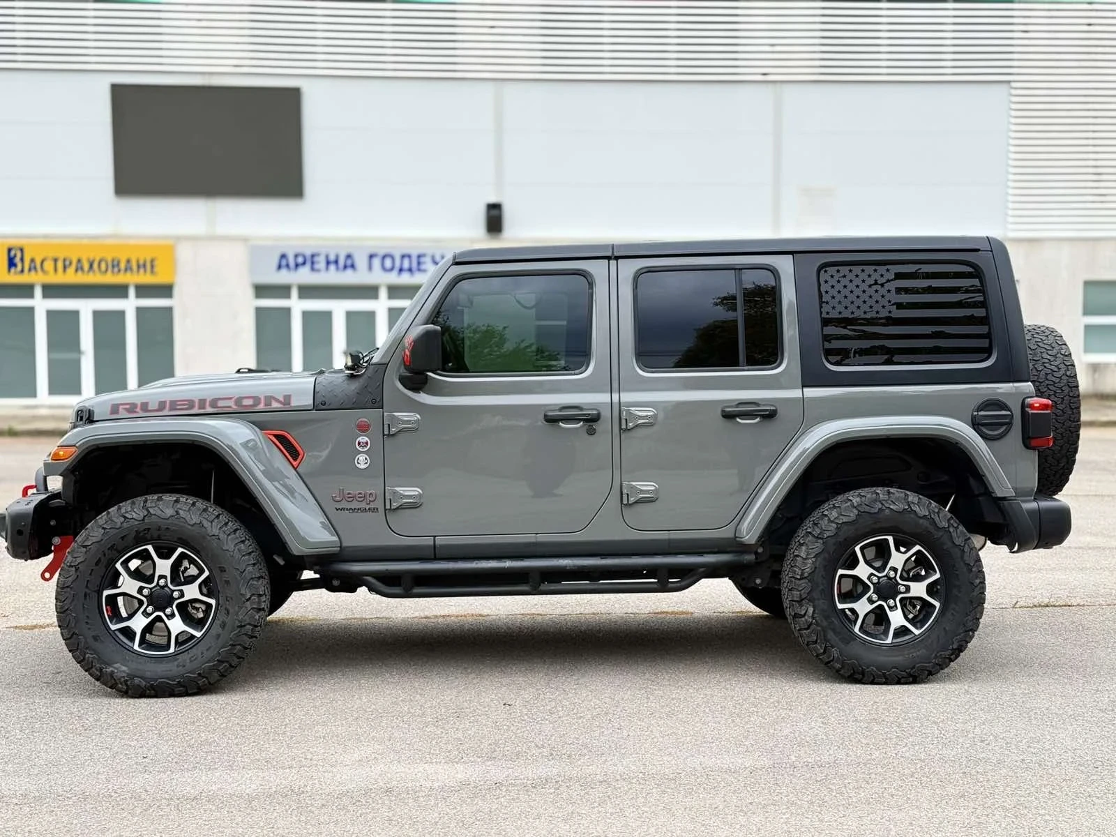 Jeep Wrangler RUBICON LIFTED - изображение 6 | Auto.bg Jeep Wrangler RUBICON LIFTED - изображение 6