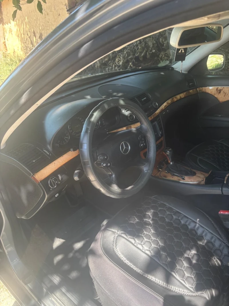 Mercedes-Benz E 280 - 4500 € / 8801.24 лв. - 51492762 1 | Car24.bg Mercedes-Benz E 280 - 4500 € / 8801.24 лв. - 51492762 1