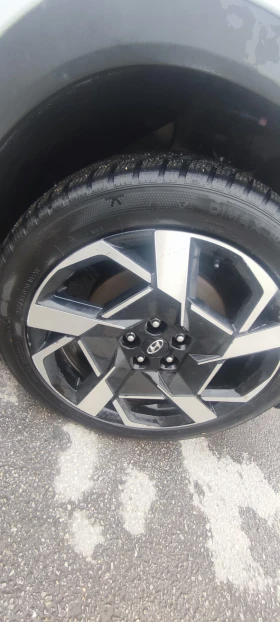 Hyundai Santa fe - 28500 € / 55741.15 лв. - 50251710 6 | Car24.bg Hyundai Santa fe - 28500 € / 55741.15 лв. - 50251710 6