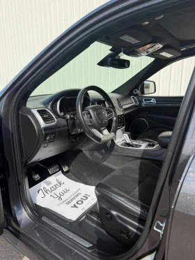 Jeep Grand cherokee * SRT * CARFAX * БЕЗ ПЪРВОНАЧАЛНА ВНОСКА | Auto.bg — изображение 5 Jeep Grand cherokee * SRT * CARFAX * БЕЗ ПЪРВОНАЧАЛНА ВНОСКА | Auto.bg — изображение 5