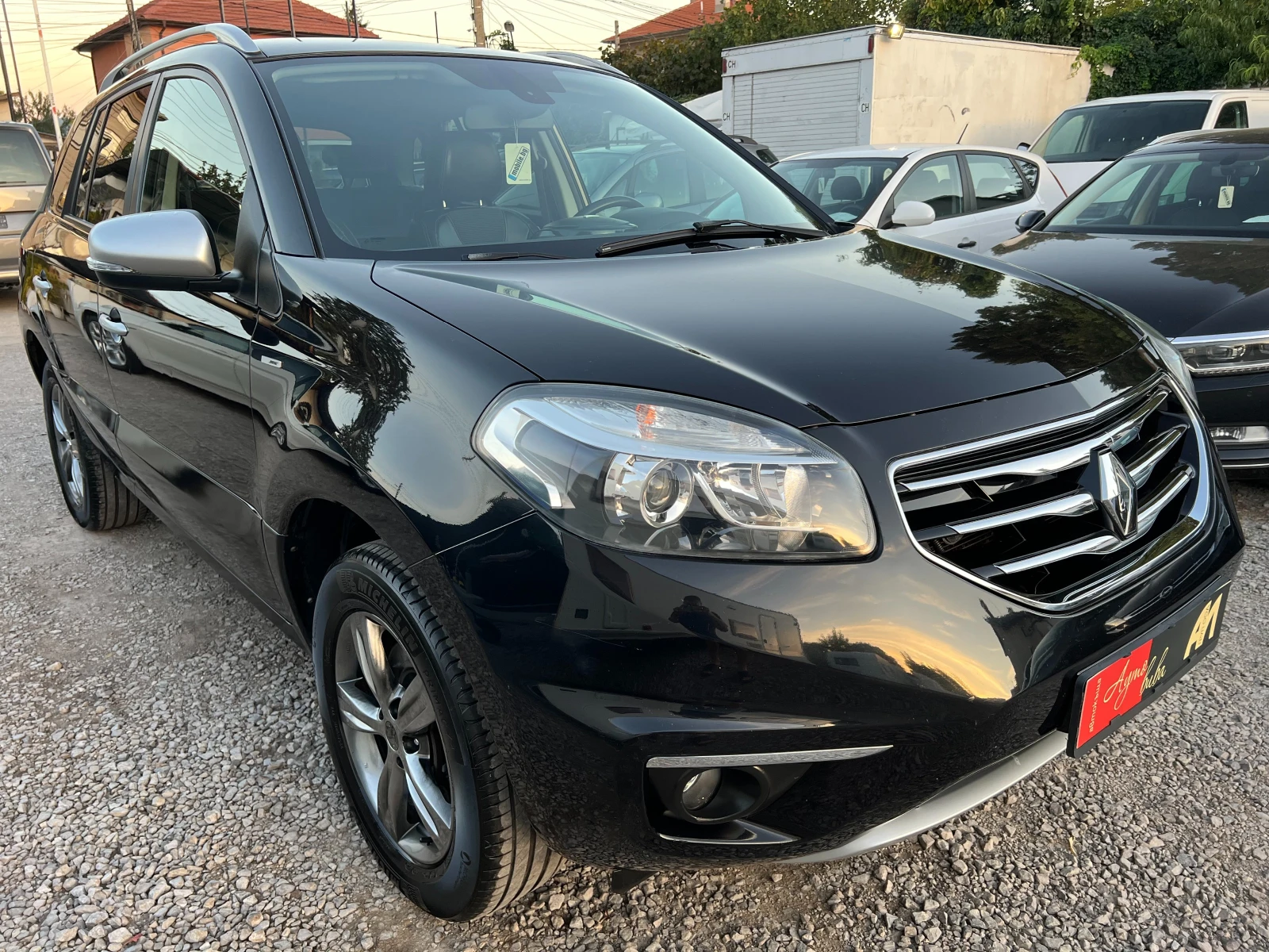 Renault Koleos 2.5i AWD/BOSE/НАВИГАЦИЯ/КОЖА/PDC/Серв. история/ - изображение 6 | Auto.bg Renault Koleos 2.5i AWD/BOSE/НАВИГАЦИЯ/КОЖА/PDC/Серв. история/ - изображение 6
