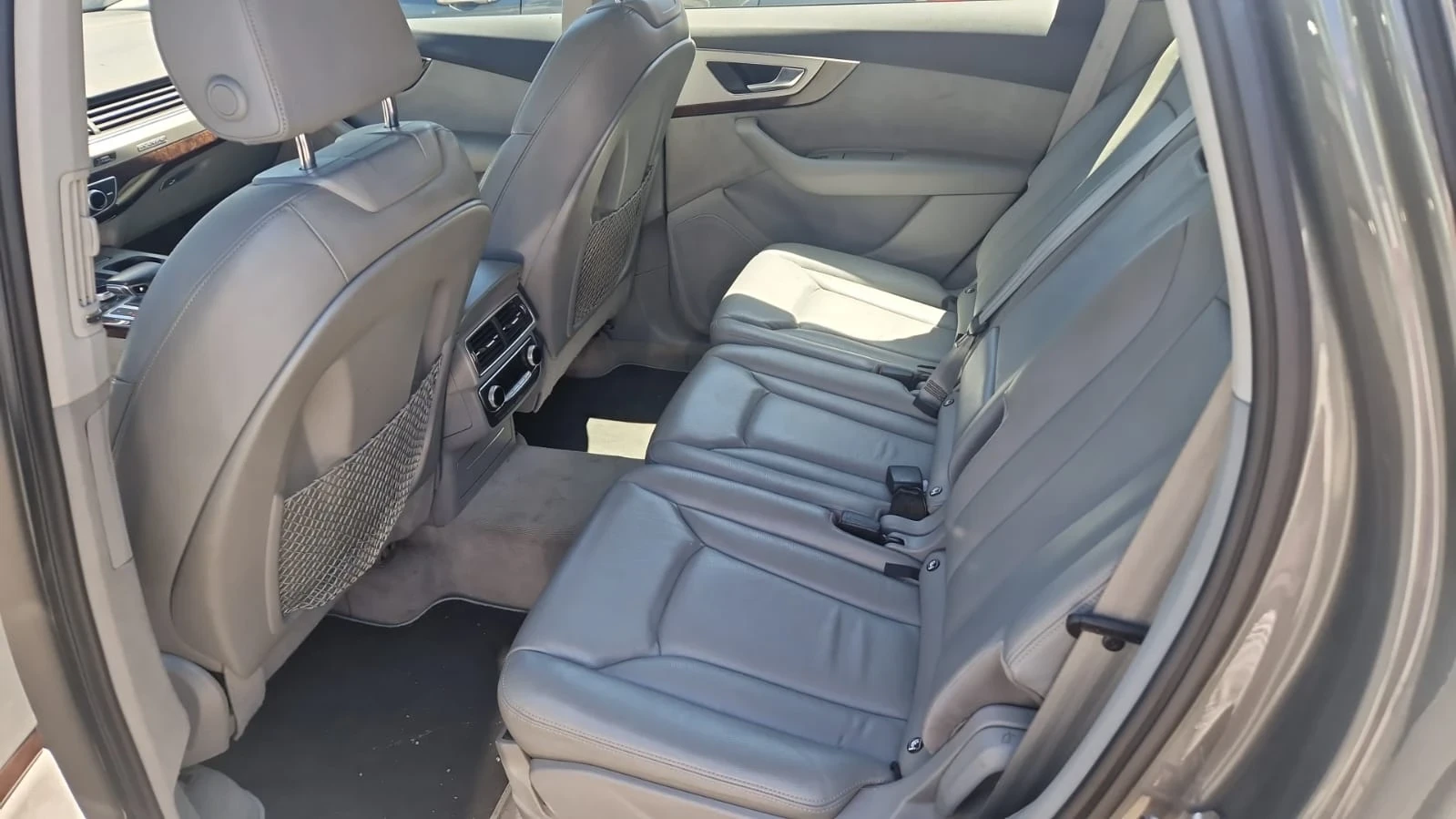 Audi Q7 3.0TDI---LED-KAMERA-NAVI - изображение 5 | Auto.bg Audi Q7 3.0TDI---LED-KAMERA-NAVI - изображение 5