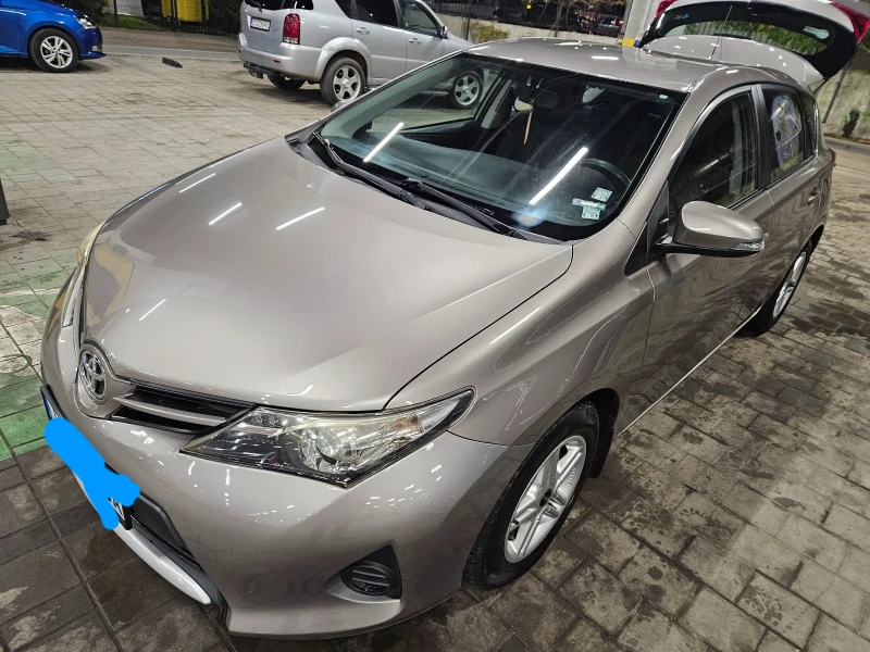 Toyota Auris 1.4 d4d - 9000 € / 17602.47 лв. - 97296771 1 | Car24.bg Toyota Auris 1.4 d4d - 9000 € / 17602.47 лв. - 97296771 1