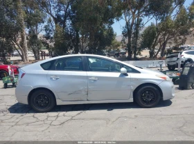 Toyota Prius 1.8L I-4 DOHC, VVT, 98HP Front Wheel Drive | Auto.bg — изображение 14 Toyota Prius 1.8L I-4 DOHC, VVT, 98HP Front Wheel Drive | Auto.bg — изображение 14