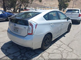 Toyota Prius 1.8L I-4 DOHC, VVT, 98HP Front Wheel Drive | Auto.bg — изображение 4 Toyota Prius 1.8L I-4 DOHC, VVT, 98HP Front Wheel Drive | Auto.bg — изображение 4