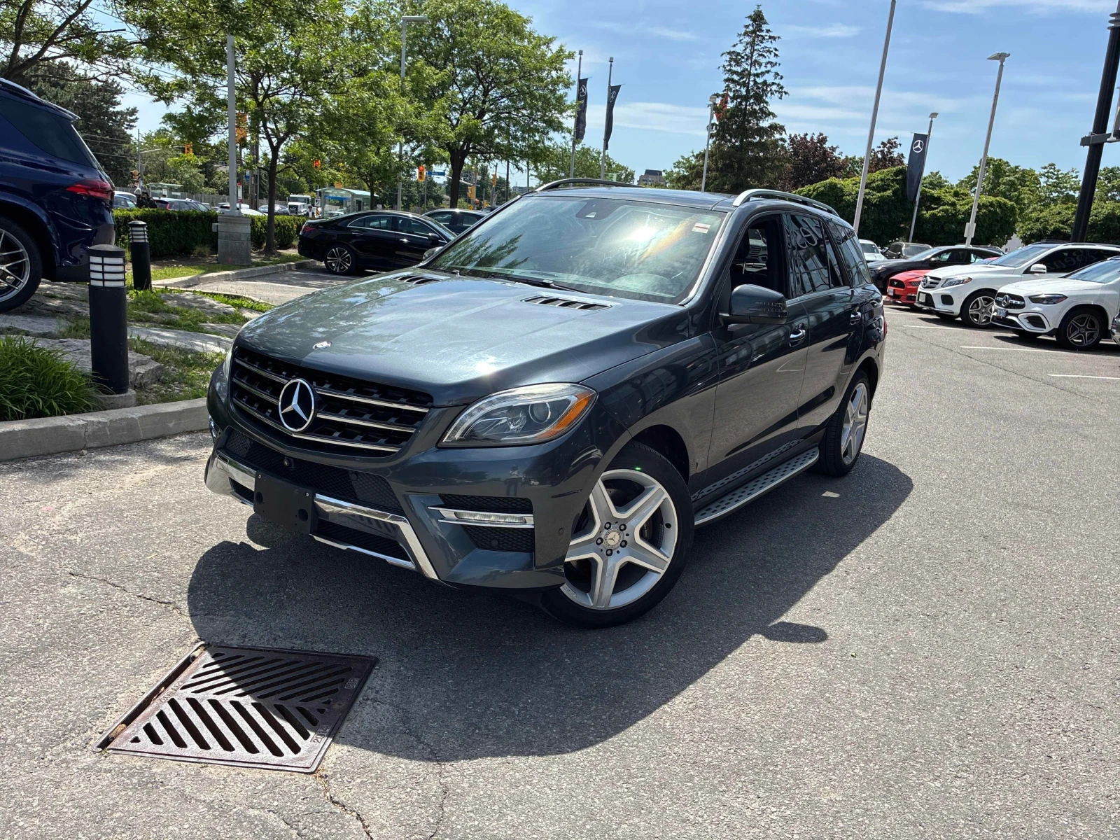 Mercedes-Benz ML 350 D * АМГ ПАКЕТ * ПАНОРАМА * КАМЕРА * CARFAX * | Auto.bg — изображение 1 Mercedes-Benz ML 350 D * АМГ ПАКЕТ * ПАНОРАМА * КАМЕРА * CARFAX * | Auto.bg — изображение 1