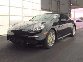 Снимка Porsche Panamera