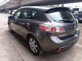 Mazda 3 1.6 i avtomatik - 5800 € / 11343.81 лв. - 44704380 5 | Car24.bg Mazda 3 1.6 i avtomatik - 5800 € / 11343.81 лв. - 44704380 5