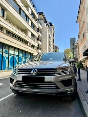 VW Touareg R-Line Interior 1 - Car24.bg VW Touareg R-Line Interior 1