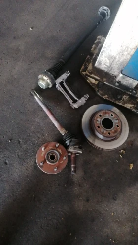 Jeep Grand cherokee - 5000 € / 9779.15 лв. - 42098009 12 | Car24.bg Jeep Grand cherokee - 5000 € / 9779.15 лв. - 42098009 12