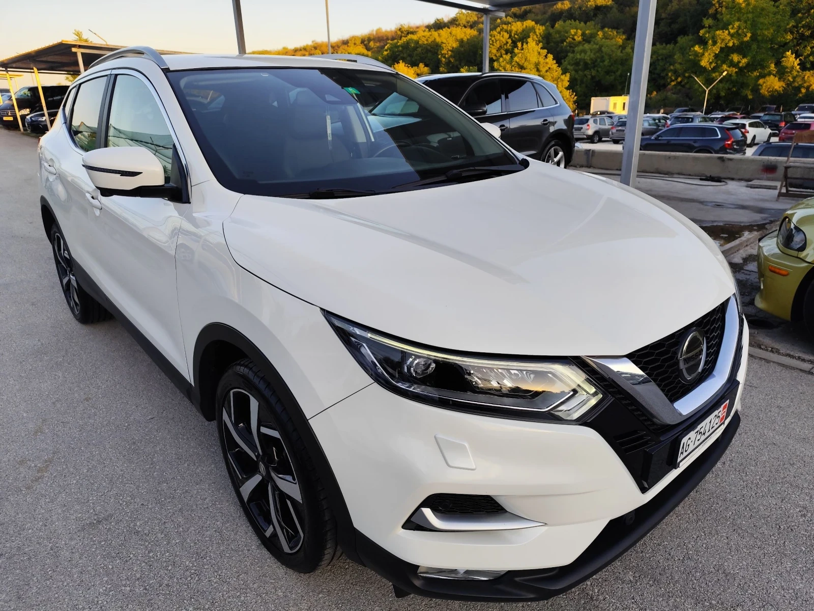 Nissan Qashqai 1.3T Швейцария  - изображение 4 | Auto.bg Nissan Qashqai 1.3T Швейцария  - изображение 4