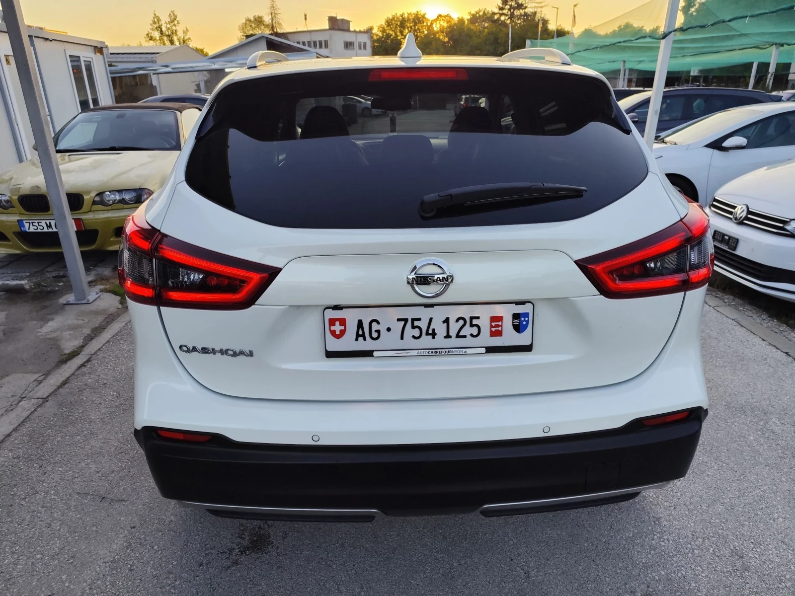 Nissan Qashqai 1.3T Швейцария  - изображение 9 | Auto.bg Nissan Qashqai 1.3T Швейцария  - изображение 9