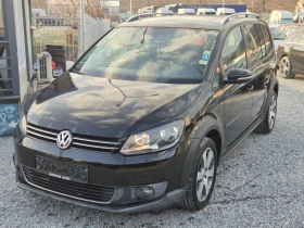 VW Touran CROSS 2.0 TDI | Auto.bg — изображение 13 VW Touran CROSS 2.0 TDI | Auto.bg — изображение 13