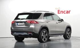 Mercedes-Benz GLE 350 e 4MATIC* 360* HUD* Люк* Обдух - 36699 € - 90052158 2 | Car24.bg Mercedes-Benz GLE 350 e 4MATIC* 360* HUD* Люк* Обдух - 36699 € - 90052158 2