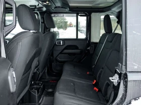 Jeep Wrangler * Sahara | Available Now * CARFAX * ЦЕНА ДО БГ - 24250 € / 47428.88 лв. - 60175873 13 | Car24.bg Jeep Wrangler * Sahara | Available Now * CARFAX * ЦЕНА ДО БГ - 24250 € / 47428.88 лв. - 60175873 13