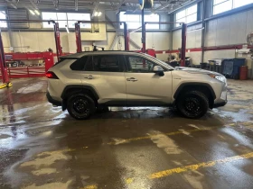 Toyota Rav4 * Hybrid * АВТОКРЕДИТ БЕЗ ПЪРВОНАЧАЛНА ВНОСКА* | Auto.bg — изображение 3 Toyota Rav4 * Hybrid * АВТОКРЕДИТ БЕЗ ПЪРВОНАЧАЛНА ВНОСКА* | Auto.bg — изображение 3