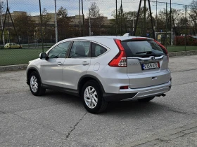 Honda Cr-v 2.0i-VTEC 4x4 Пълна сервизна история в ХОНДА - 40500 лв. / 20707.32 € - 43781482 7 | Car24.bg Honda Cr-v 2.0i-VTEC 4x4 Пълна сервизна история в ХОНДА - 40500 лв. / 20707.32 € - 43781482 7