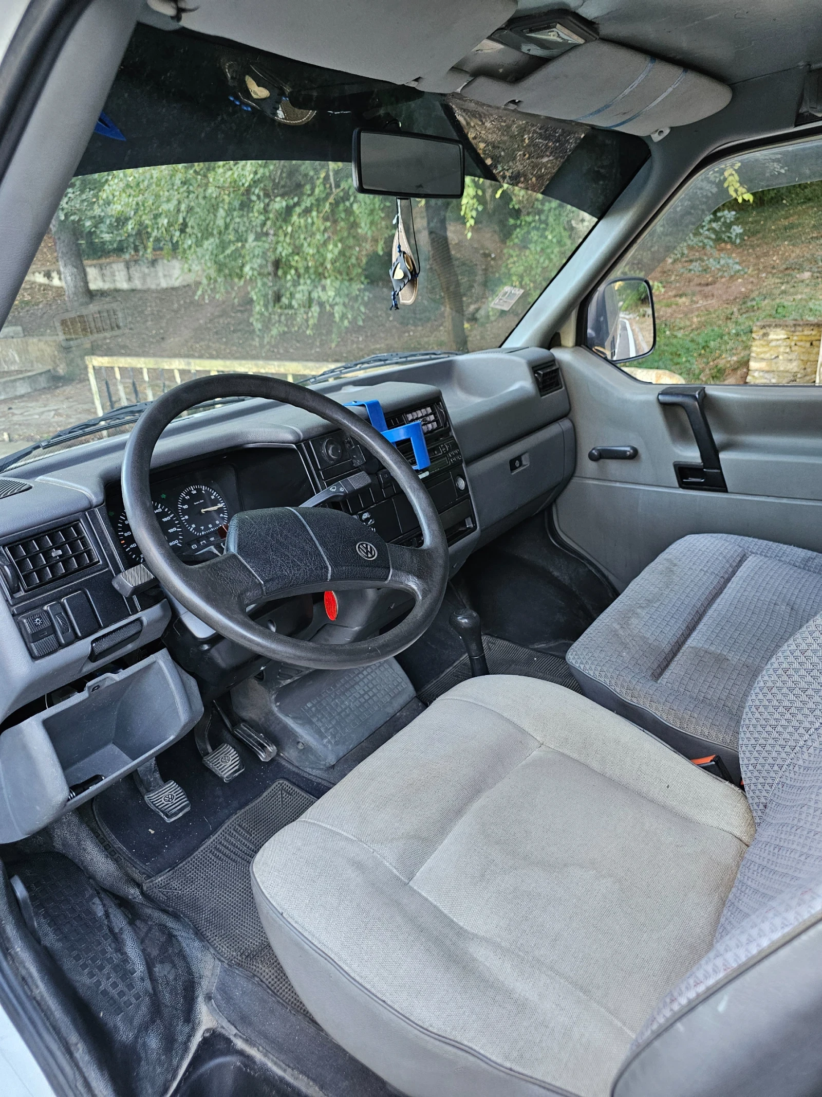 VW T4 Wv t4 1.9 TD * БЕЗ ИЗГНИЛО И РЪЖДА*  - изображение 10 | Auto.bg VW T4 Wv t4 1.9 TD * БЕЗ ИЗГНИЛО И РЪЖДА*  - изображение 10