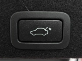 Volvo XC60 R-DESIGN/AWD/ПАНОРАМА/ПОДГРЕВИ/KEYLESS | Auto.bg — изображение 16 Volvo XC60 R-DESIGN/AWD/ПАНОРАМА/ПОДГРЕВИ/KEYLESS | Auto.bg — изображение 16