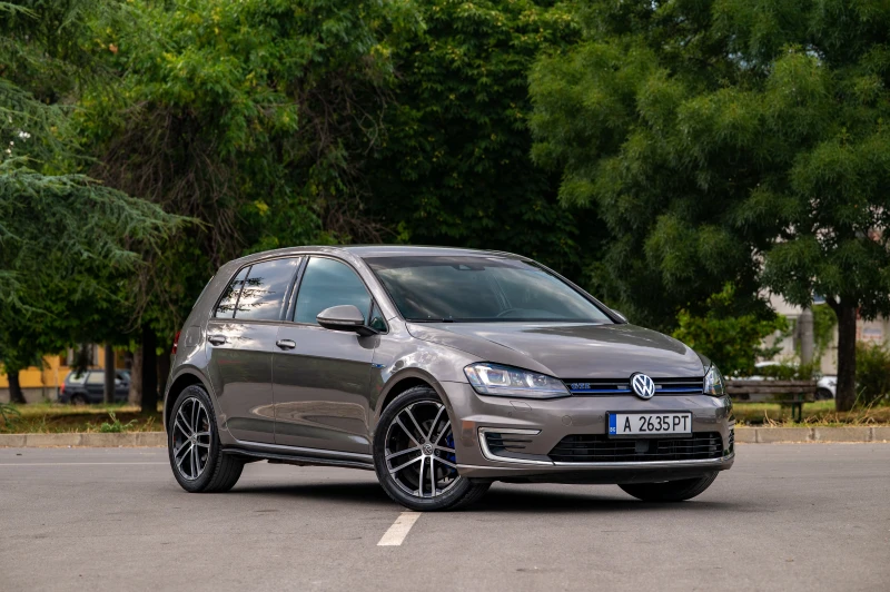 VW Golf GTE/ DISTRONIC/LED/CAMERA/DSG - 8890 € / 17387.33 лв. - 23298563 1 | Car24.bg VW Golf GTE/ DISTRONIC/LED/CAMERA/DSG - 8890 € / 17387.33 лв. - 23298563 1