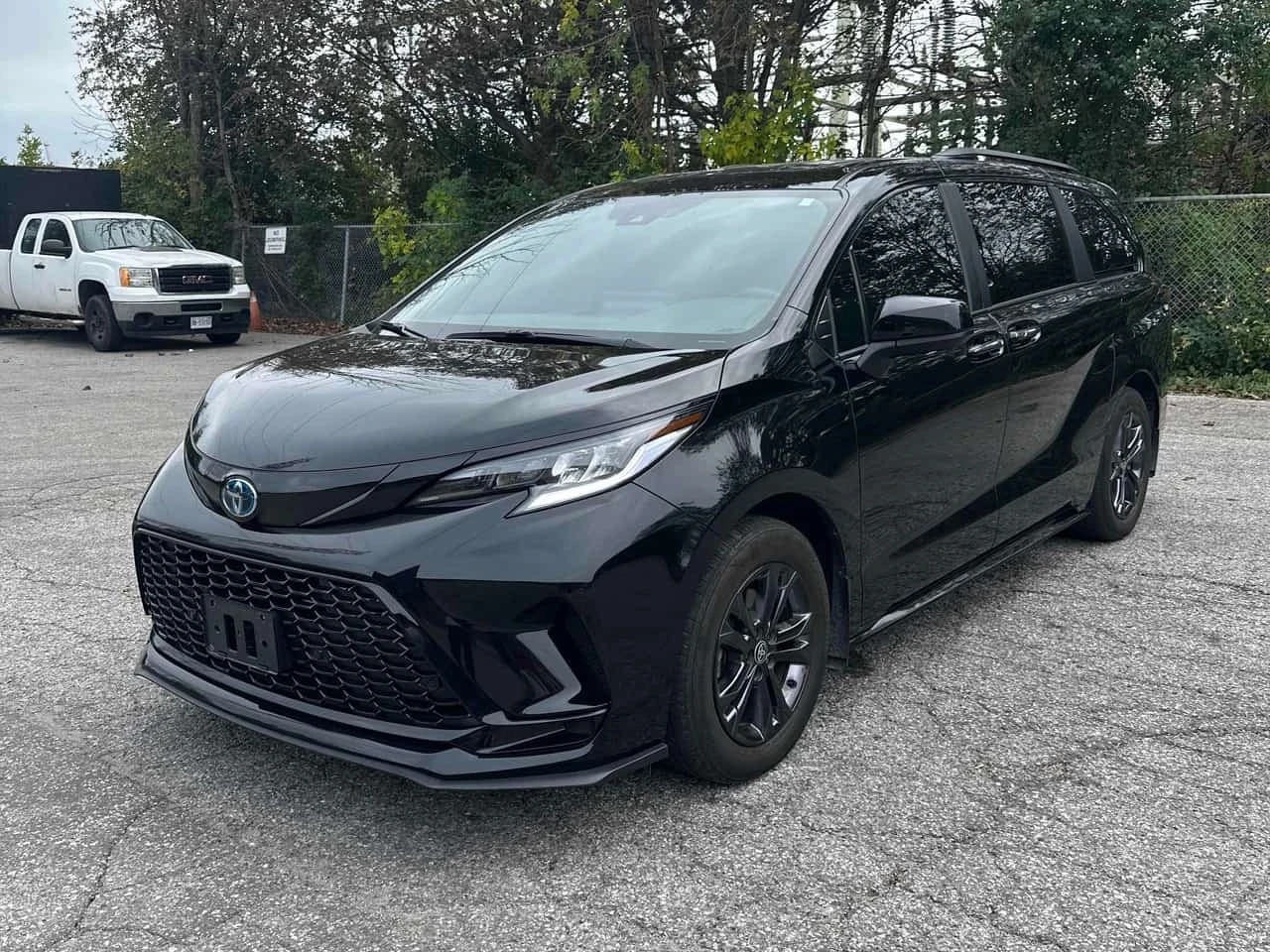 Toyota Sienna * AWD * CARFAX * | Auto.bg — изображение 1 Toyota Sienna * AWD * CARFAX * | Auto.bg — изображение 1