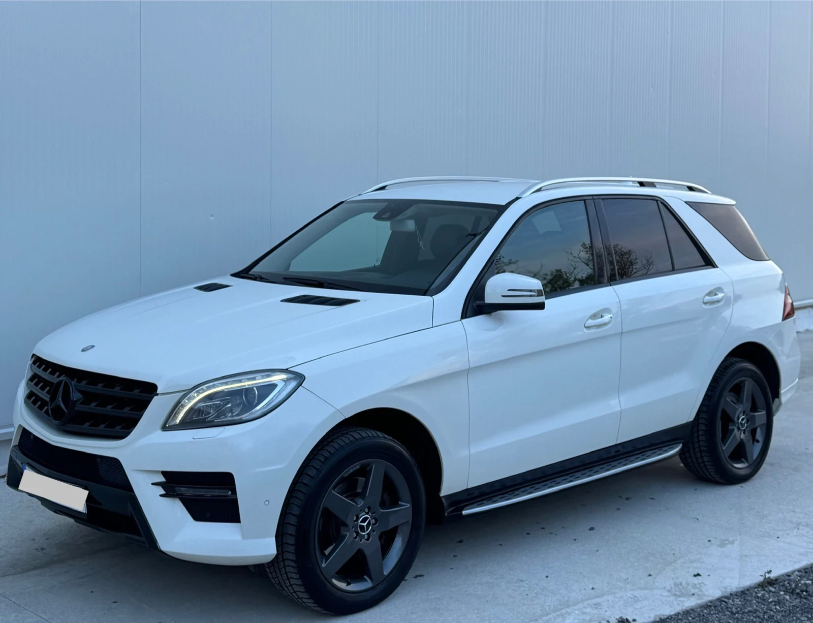 Mercedes-Benz ML 350 CDI AMG* F1* LED - изображение 3 | Auto.bg Mercedes-Benz ML 350 CDI AMG* F1* LED - изображение 3
