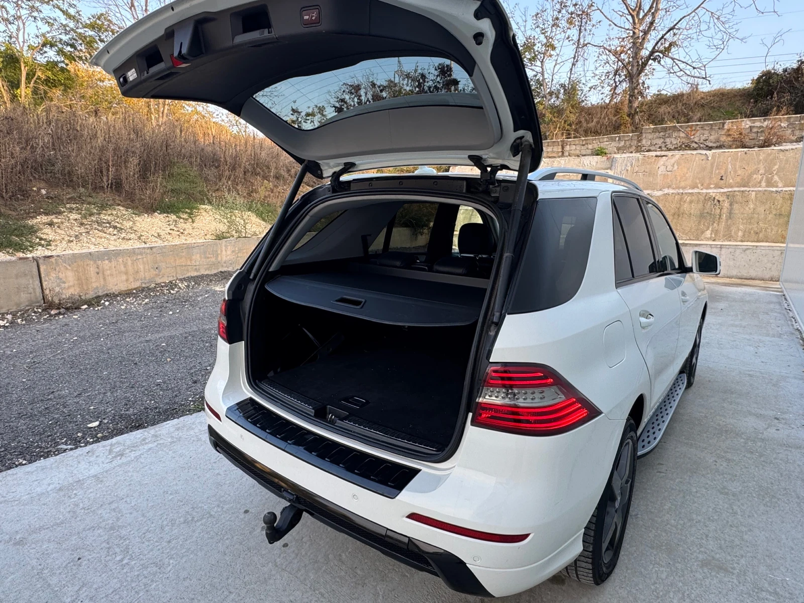 Mercedes-Benz ML 350 CDI AMG* F1* LED - изображение 8 | Auto.bg Mercedes-Benz ML 350 CDI AMG* F1* LED - изображение 8