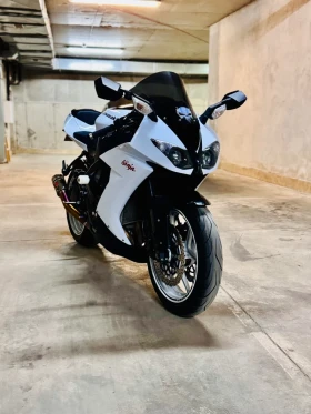 Kawasaki Zxr