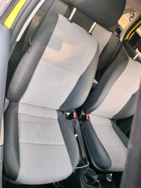 Skoda Fabia - 4000 € - 40374678 8 | Car24.bg Skoda Fabia - 4000 € - 40374678 8