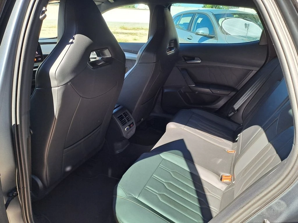 Cupra Formentor 1.4 /CAMЕРА/NAVI/LED/ ОЧАКВАН ВНОС  - изображение 10 | Auto.bg Cupra Formentor 1.4 /CAMЕРА/NAVI/LED/ ОЧАКВАН ВНОС  - изображение 10