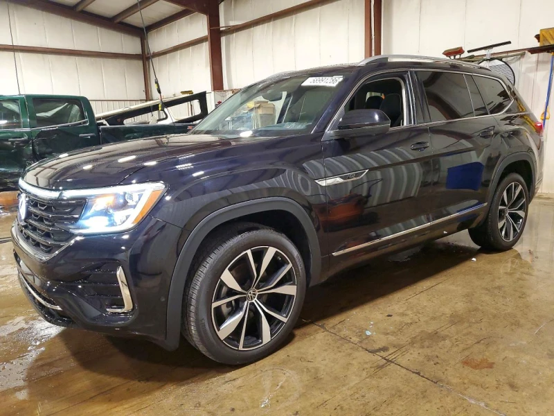 VW Atlas PREMIUM* R-LINE* ПАНО* ПОДГРЕВ* КОЖА* KEYLESS* - 26650 € / 52122.87 лв. - 61029122 1 | Car24.bg VW Atlas PREMIUM* R-LINE* ПАНО* ПОДГРЕВ* КОЖА* KEYLESS* - 26650 € / 52122.87 лв. - 61029122 1
