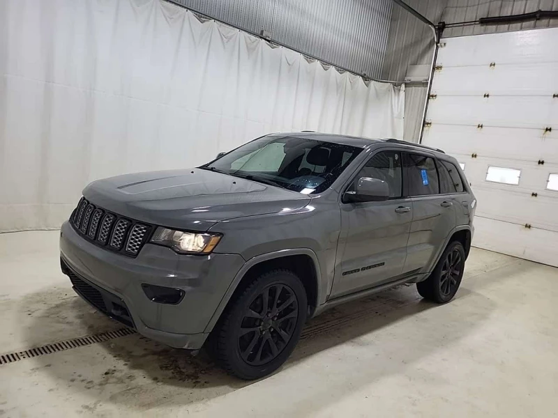 Jeep Grand cherokee ALTITUDE| PANORAMA| ПОДГРЕВИ| 2 КЛЮЧА| - 23500 € / 45962.00 лв. - 63246324 1 | Car24.bg Jeep Grand cherokee ALTITUDE| PANORAMA| ПОДГРЕВИ| 2 КЛЮЧА| - 23500 € / 45962.00 лв. - 63246324 1