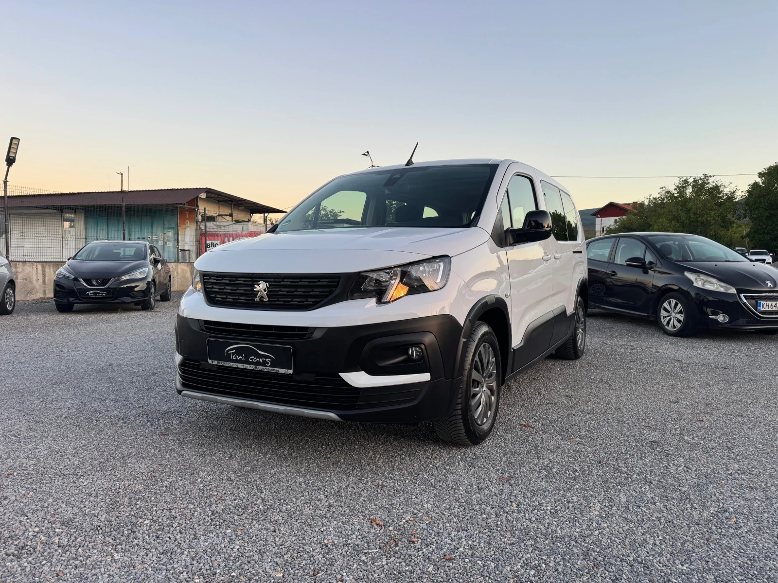 Peugeot Rifter 1.5d M1 L2 5seads!! NAVI! 6speed!! 2броя!! | Auto.bg — изображение 1 Peugeot Rifter 1.5d M1 L2 5seads!! NAVI! 6speed!! 2броя!! | Auto.bg — изображение 1