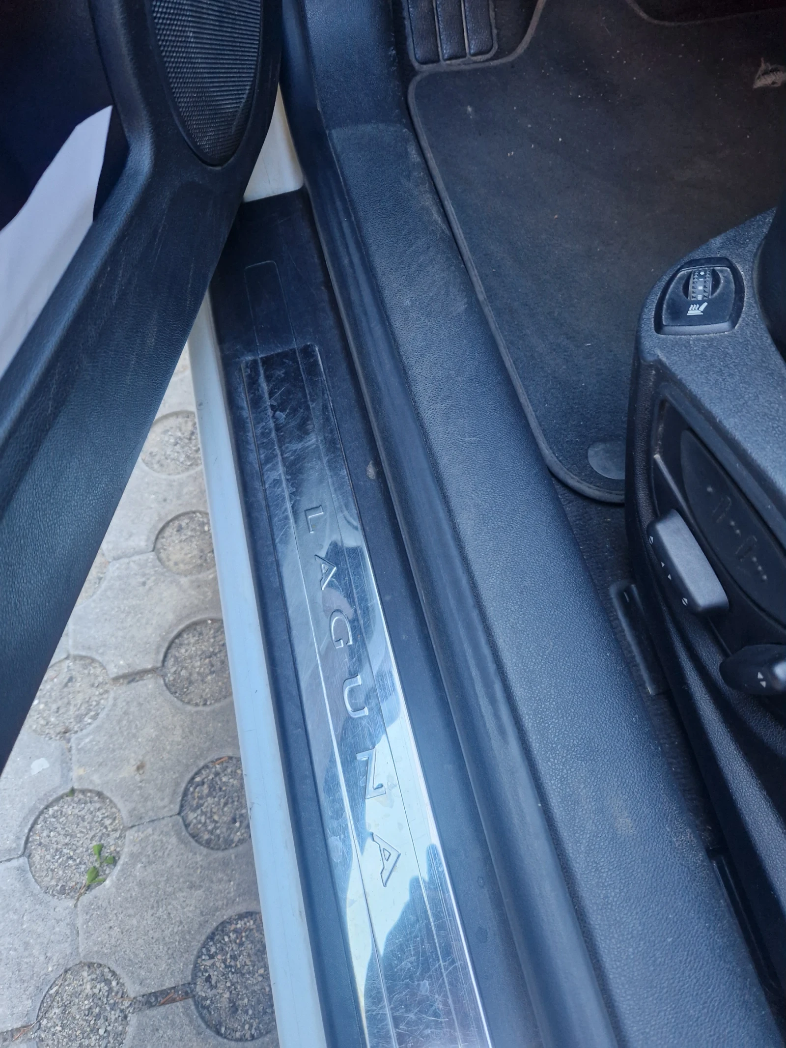 Renault Laguna Coupe GP MONAKO, ФЕИС изпълнение 200 коня. - изображение 7 | Auto.bg Renault Laguna Coupe GP MONAKO, ФЕИС изпълнение 200 коня. - изображение 7