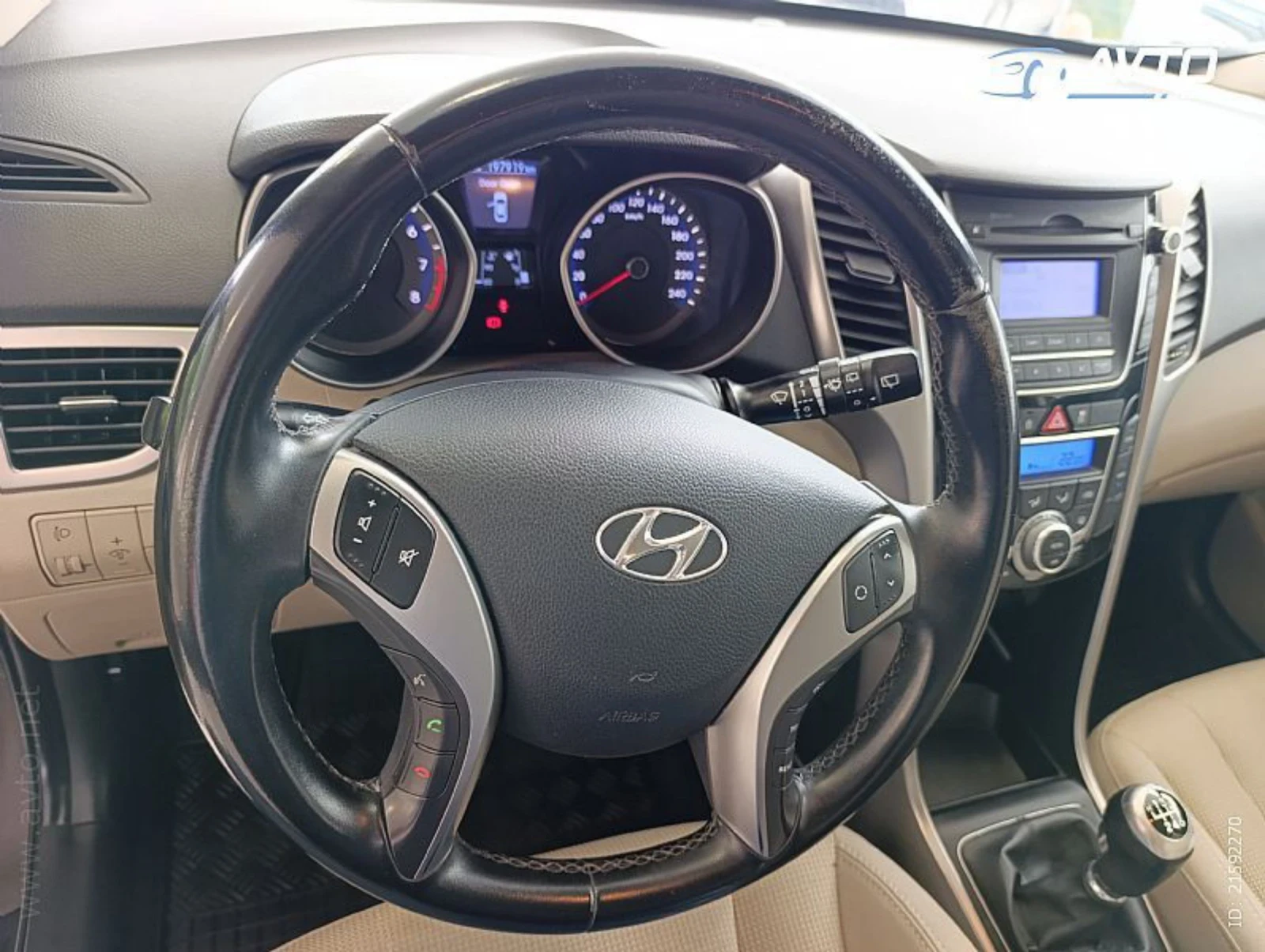 Hyundai I30 1.6 фейсл. 120к.с.топ - изображение 9 | Auto.bg Hyundai I30 1.6 фейсл. 120к.с.топ - изображение 9