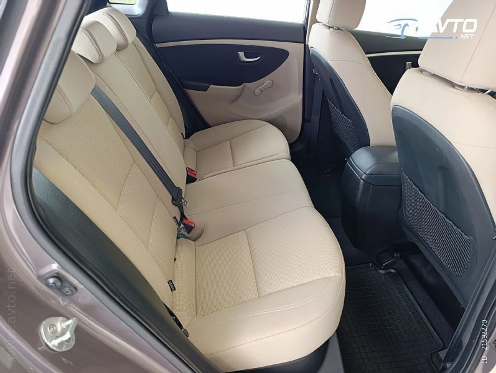 Hyundai I30 1.6 фейсл. 120к.с.топ - изображение 8 | Auto.bg Hyundai I30 1.6 фейсл. 120к.с.топ - изображение 8