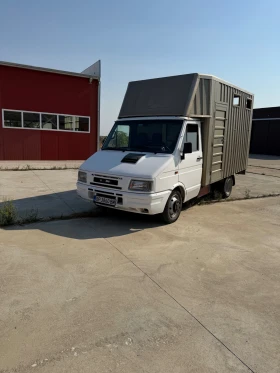 Iveco 3510 Превоз животни