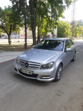 Снимка Mercedes-Benz C 220