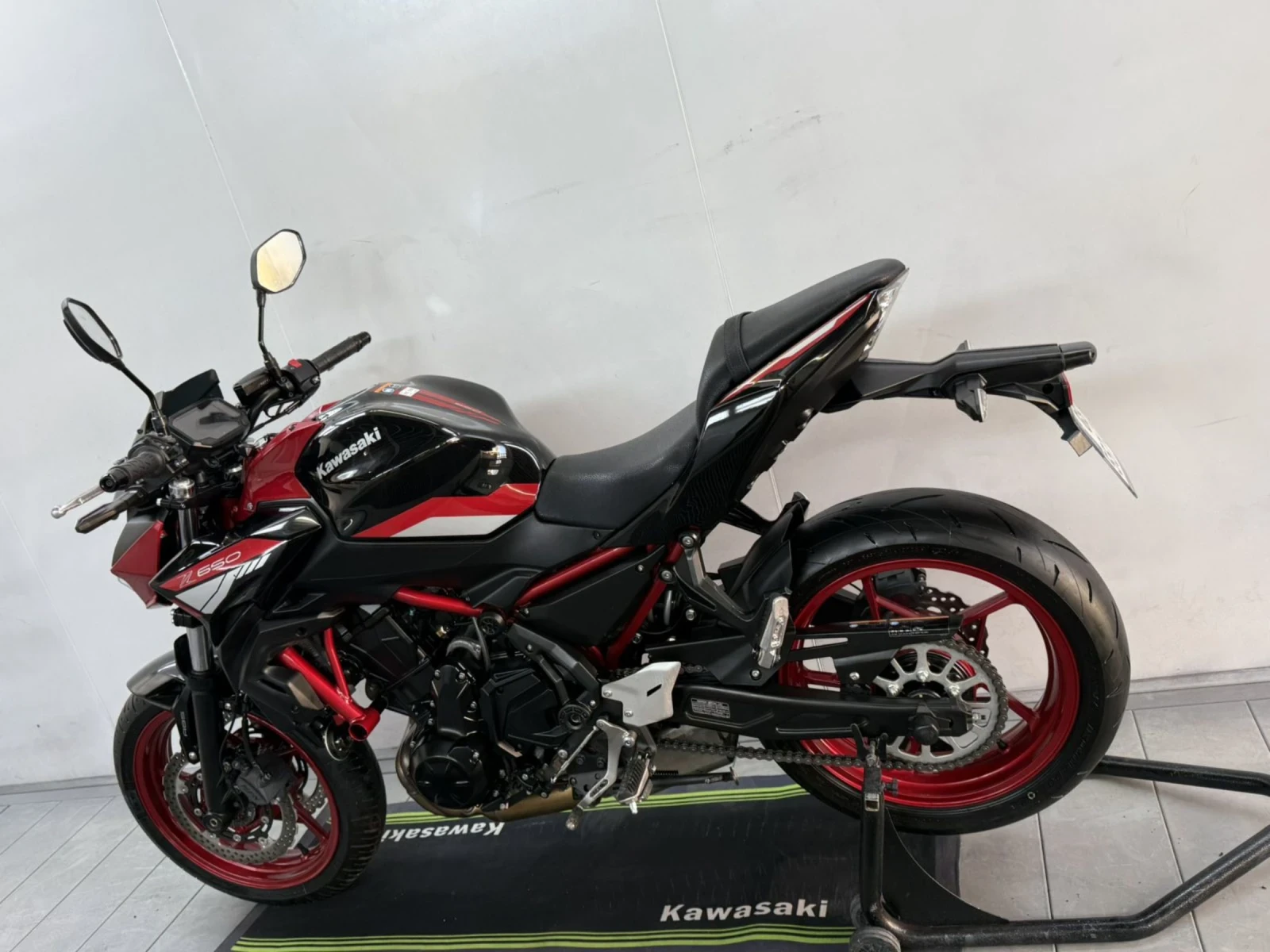 Kawasaki Z 650 A2 - изображение 8 | Auto.bg Kawasaki Z 650 A2 - изображение 8