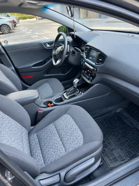 Hyundai Ioniq 1.6 GDI HEV | Auto.bg — изображение 14 Hyundai Ioniq 1.6 GDI HEV | Auto.bg — изображение 14