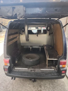 VW Transporter 2.5 TDi, , , Двойна кабина | Auto.bg — изображение 2 VW Transporter 2.5 TDi, , , Двойна кабина | Auto.bg — изображение 2