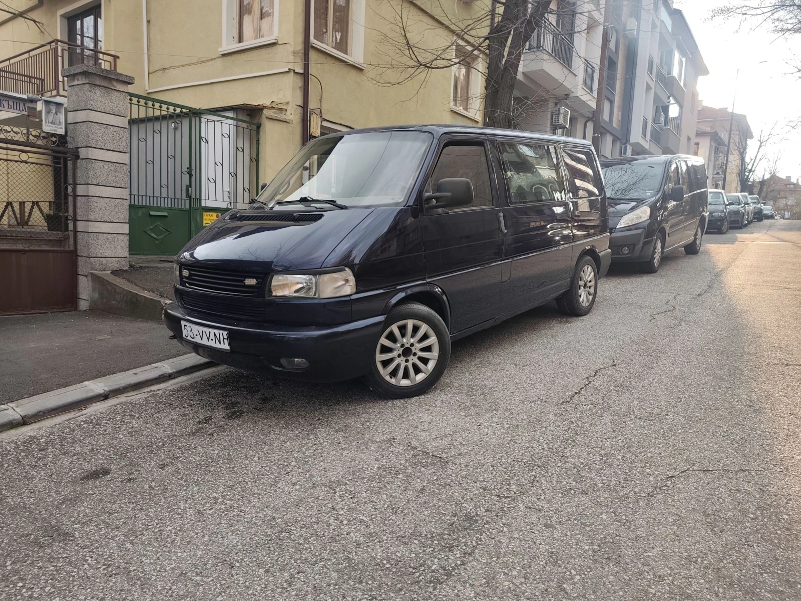 VW Transporter 2.5 TDi, , , Двойна кабина | Auto.bg — изображение 1 VW Transporter 2.5 TDi, , , Двойна кабина | Auto.bg — изображение 1
