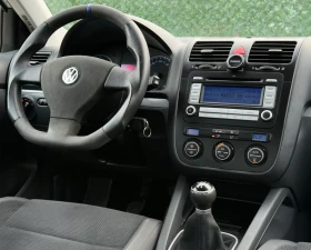 VW Jetta 1.9TDi 105hp - 3500 € / 6845.40 лв. - 53629860 12 | Car24.bg VW Jetta 1.9TDi 105hp - 3500 € / 6845.40 лв. - 53629860 12