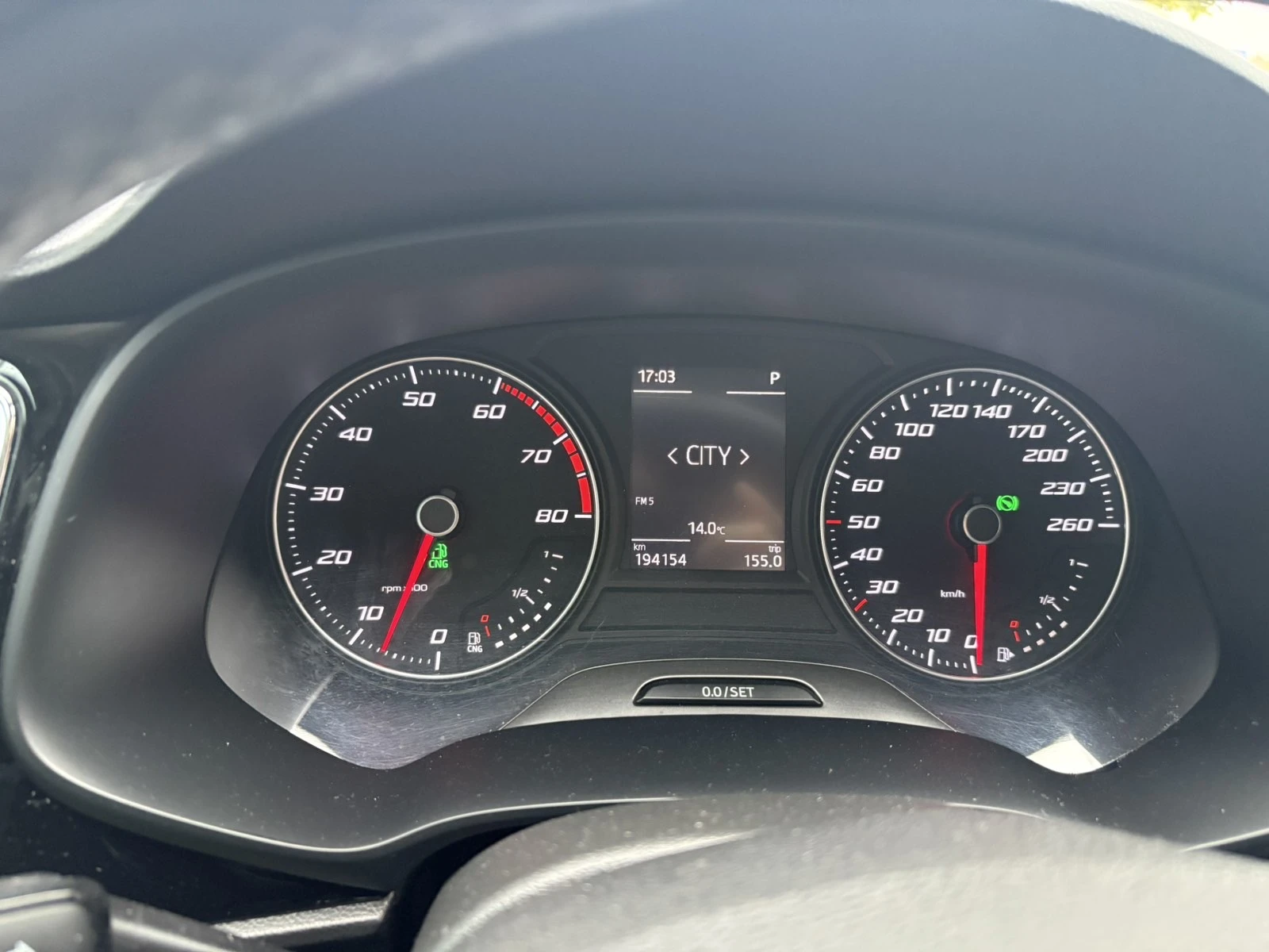 Seat Leon 1.4i TGI-фабричен DSG - изображение 8 | Auto.bg Seat Leon 1.4i TGI-фабричен DSG - изображение 8