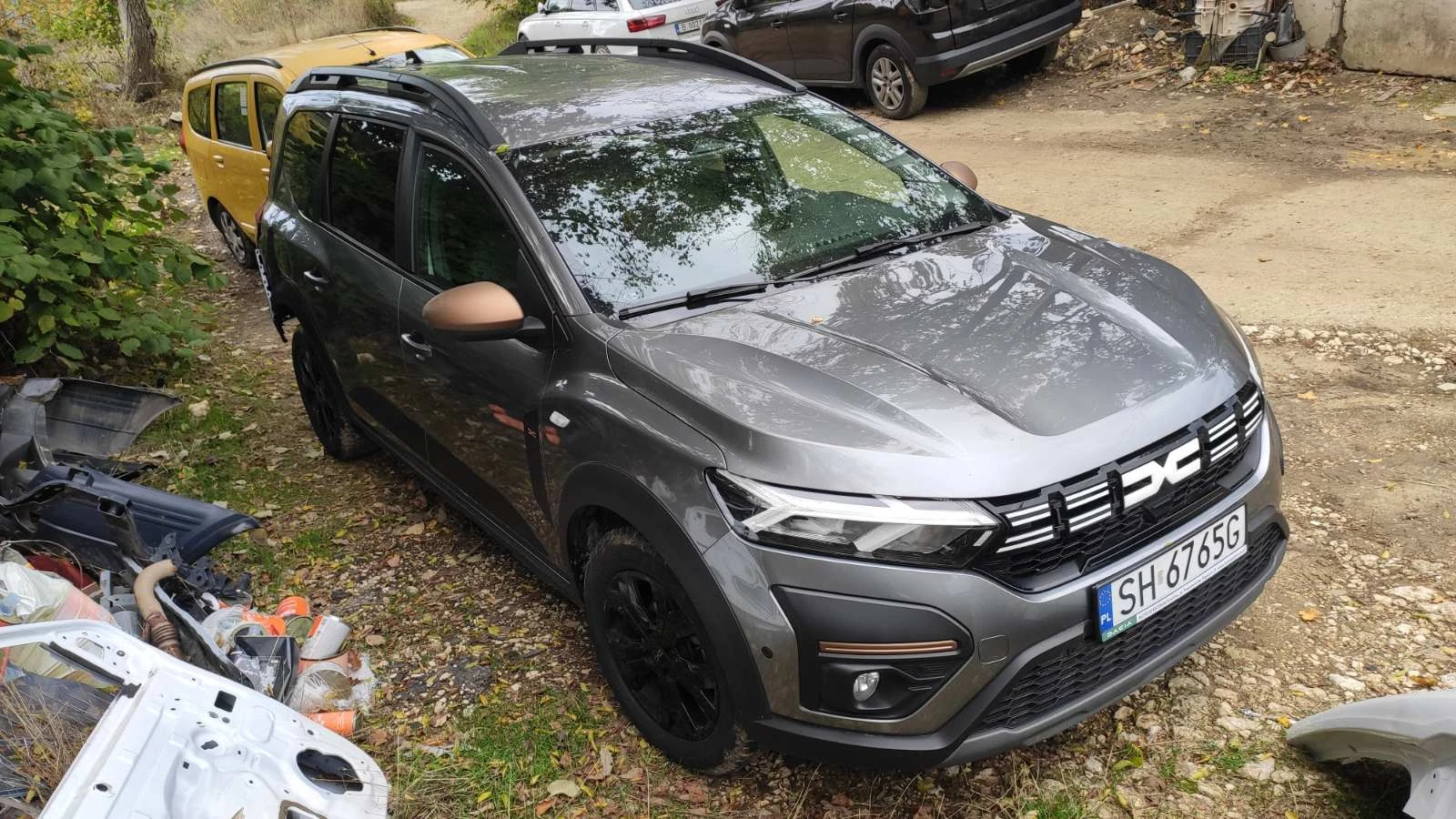 Dacia Jogger 1.0 i ГАЗ+ БЕНЗИН - изображение 2 | Auto.bg Dacia Jogger 1.0 i ГАЗ+ БЕНЗИН - изображение 2