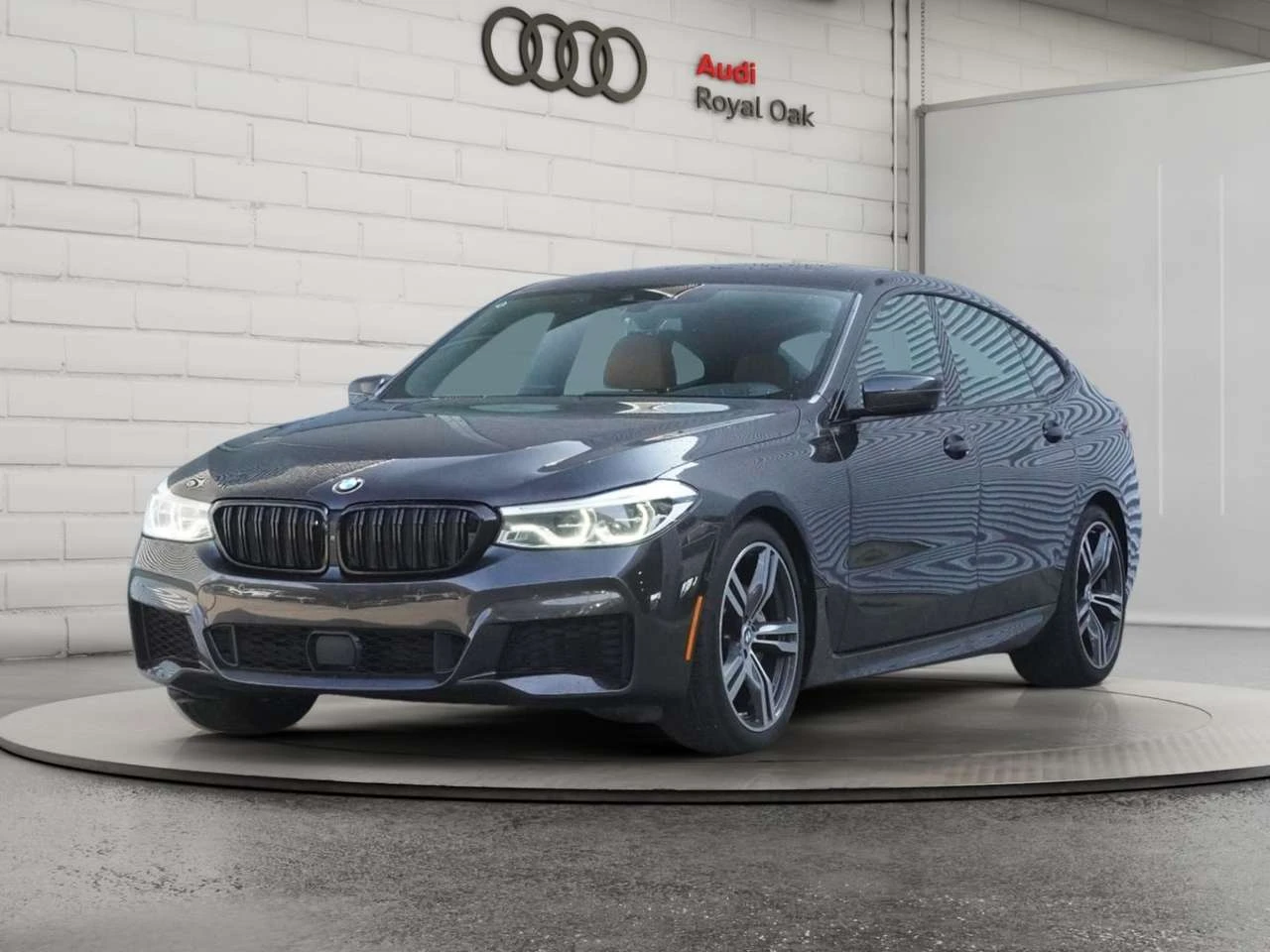 BMW 640 640i xDrive Gran Turismo | Clean CarFax | Low Kms | Auto.bg — изображение 1 BMW 640 640i xDrive Gran Turismo | Clean CarFax | Low Kms | Auto.bg — изображение 1