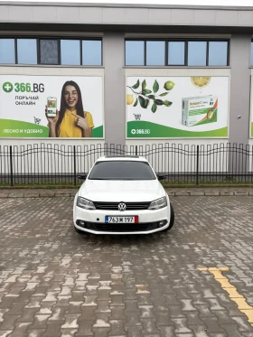 VW Jetta 2.0 TDI | автоматик | кожа | люк - Car24.bg VW Jetta 2.0 TDI | автоматик | кожа | люк