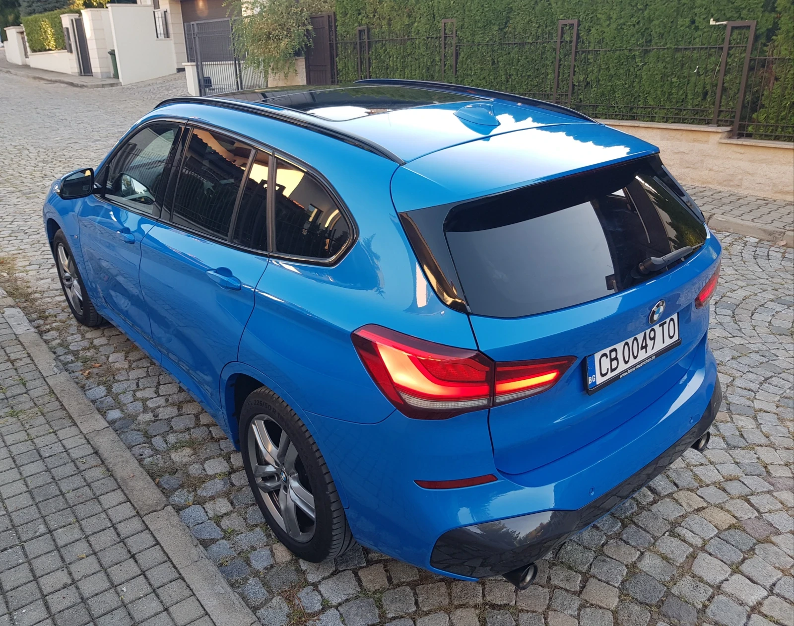 BMW X1 M Sport xDrive PANORAMA Реални километри - изображение 4 | Auto.bg BMW X1 M Sport xDrive PANORAMA Реални километри - изображение 4